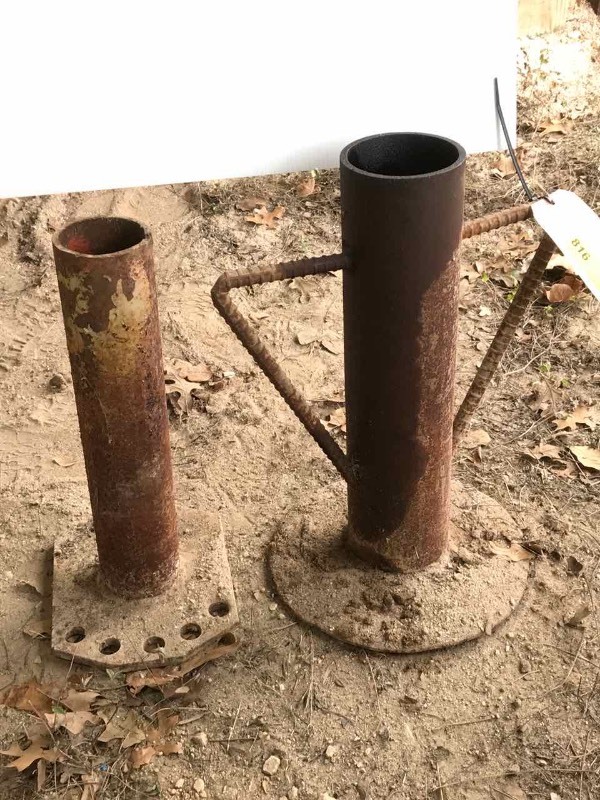 lot 816 image: Quinch Tanks (2)
