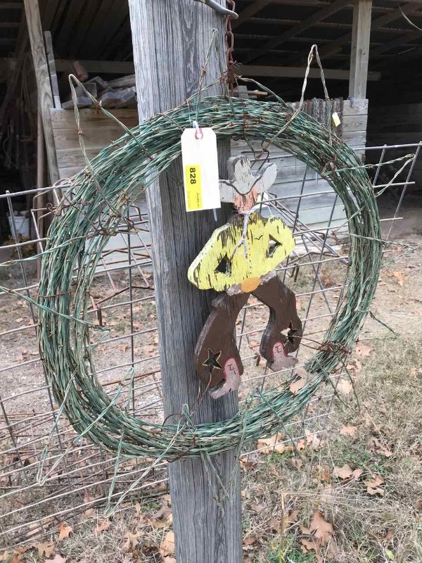 lot 828 image: Cowboy Barbed Wire Wreath