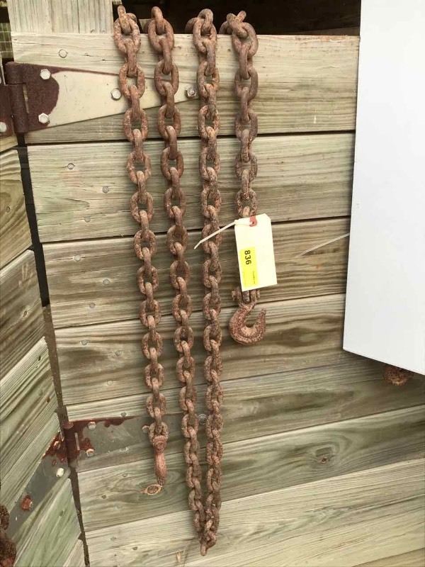 lot 836 image: Chain with Hooks