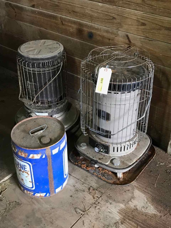 lot 861 image: (2) Kerosene Heaters