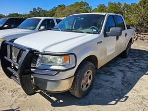 lot 5 image: Surplus 2006 Ford F150 XLT 5.4 Triton, white 4x4 (1FTPW14V16KC45203)