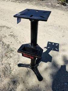 lot 71 image: Clarke Bench Grinder Stand