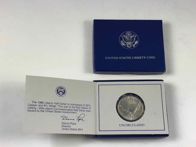 1986 Statue of Liberty Uncirculated Half Dollar Commemorative Coin US Mint