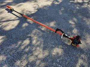 lot 2 image: Surplus  Echo PPT260 gas pole saw