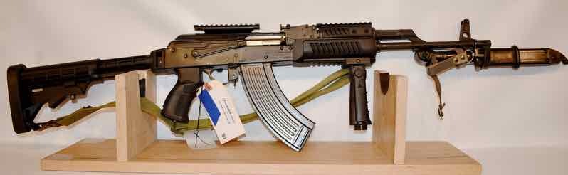 lot 93 image: CN Romarm SA  Semi-auto rifle,  7.62x39 cal,  with bayonet  (sn  1978101908) used