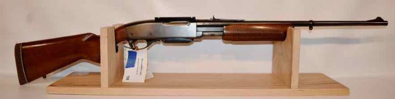 lot 106 image: Remington 760 Gamemaster  .270 cal.  (sn  108517)  used