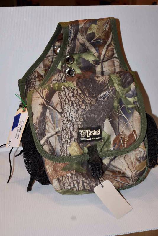 lot 459 image: Cashell Camo Saddlebag