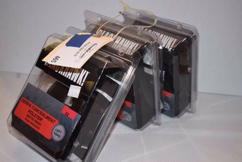 lot 465 image: (3)Blackhawk Holsters