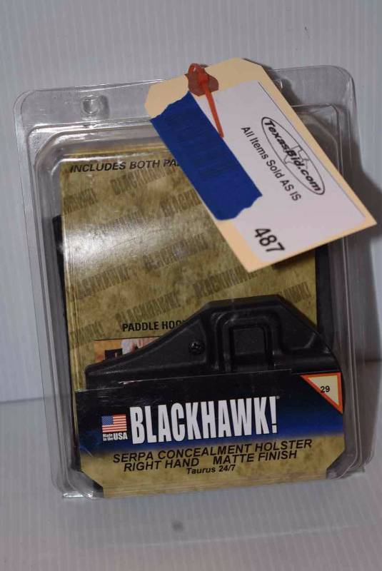 lot 487 image: (1) Blackhawk Holster