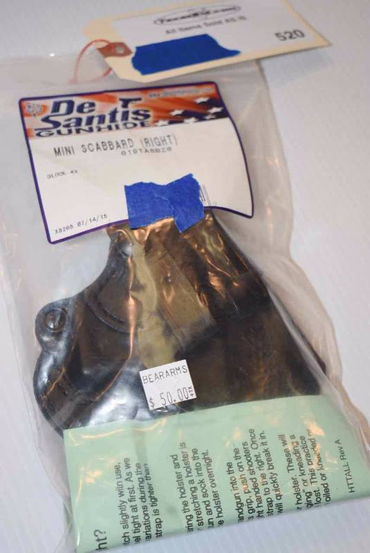 lot 520 image: DeSantis Gunhide Holster