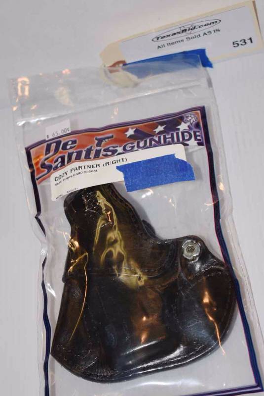 lot 531 image: DeSantis Gunhide Holster