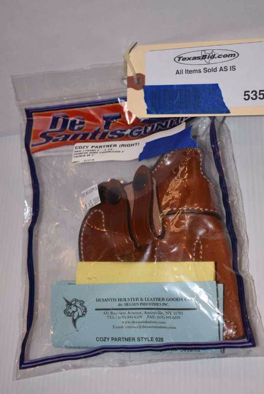 lot 535 image: DeSantis Gunhide Holster