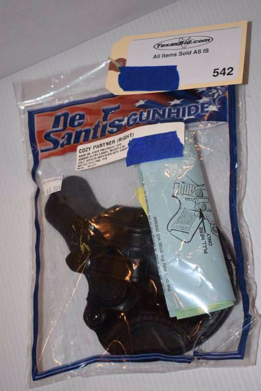 lot 542 image: DeSantis Gunhide Holster