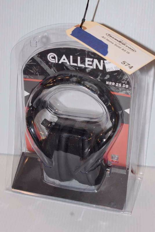 lot 574 image: Hearing Protector