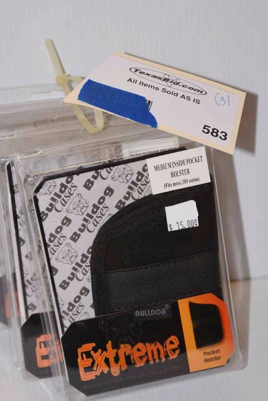 lot 583 image: (3)Bulldog Extreme Pocket Holsters
