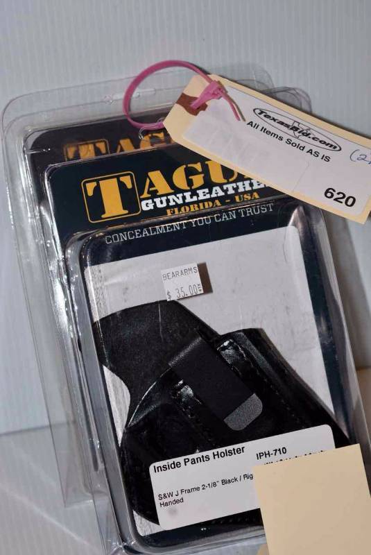 lot 620 image: (2)Tagua Holsters