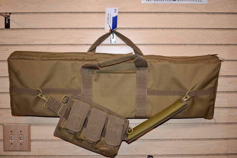 lot 678 image: Tactical Case