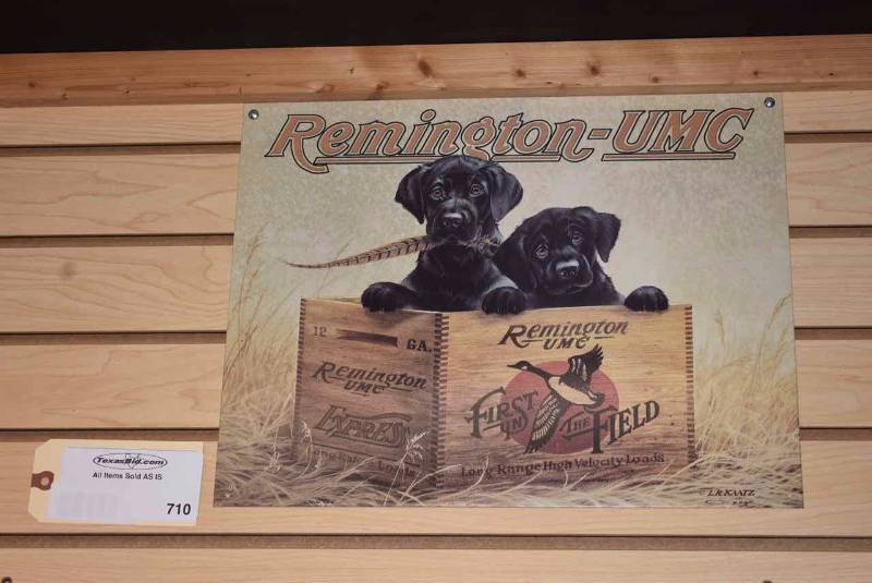 lot 710 image: Tin Sign Remington Black Lab
