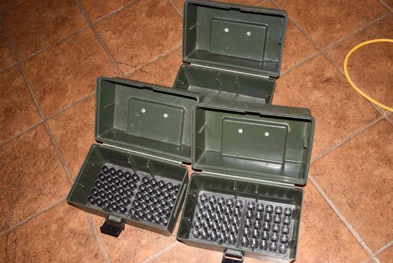 lot 718 image: (3) Shotshell Boxes