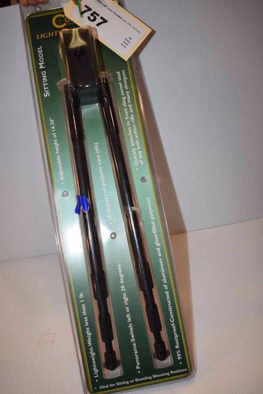 lot 757 image: Sitting Bipod