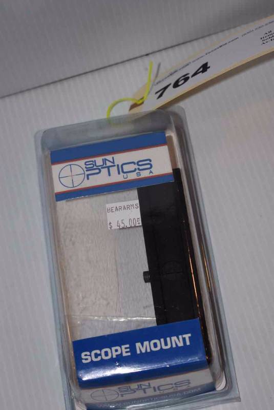 lot 764 image: Scope Mount