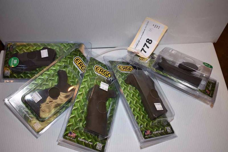 lot 778 image: (5)Ergo Grips
