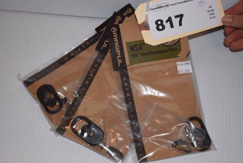 lot 817 image: (3) Moe Sling Attachment & Point