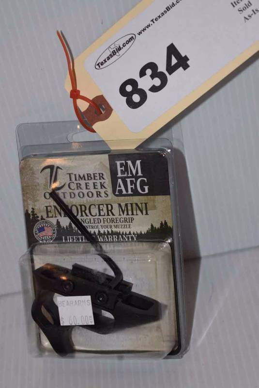 lot 834 image: Timber Creek Angled Foregrip