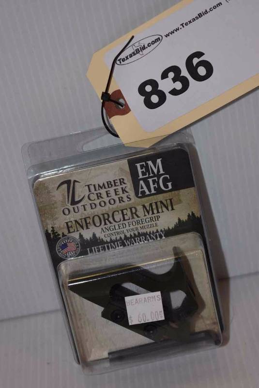 lot 836 image: Timber Creek Angled Foregrip