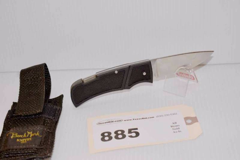 lot 885 image: Knife Bench Mark
