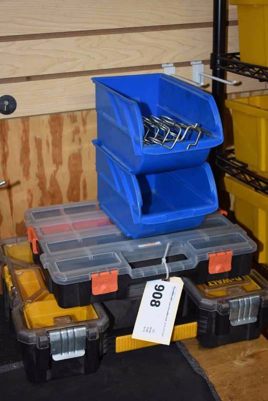 lot 908 image: Tool Boxes Dewalt & HDS & 2 Blue Bins