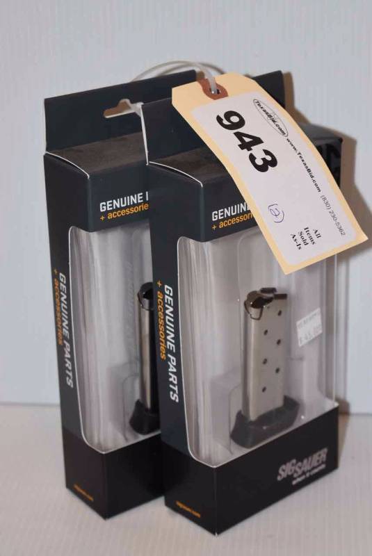 lot 943 image: (2)Sig Sauer Magazines