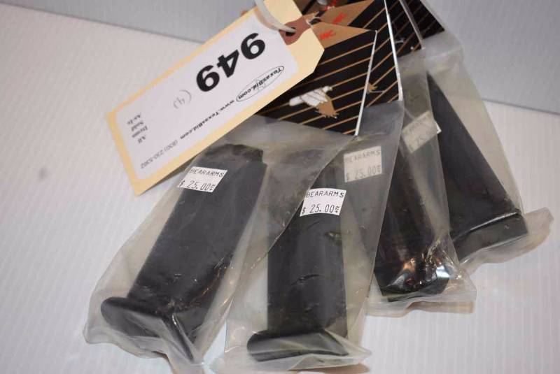 lot 949 image: (4)Magnum Research Magazines
