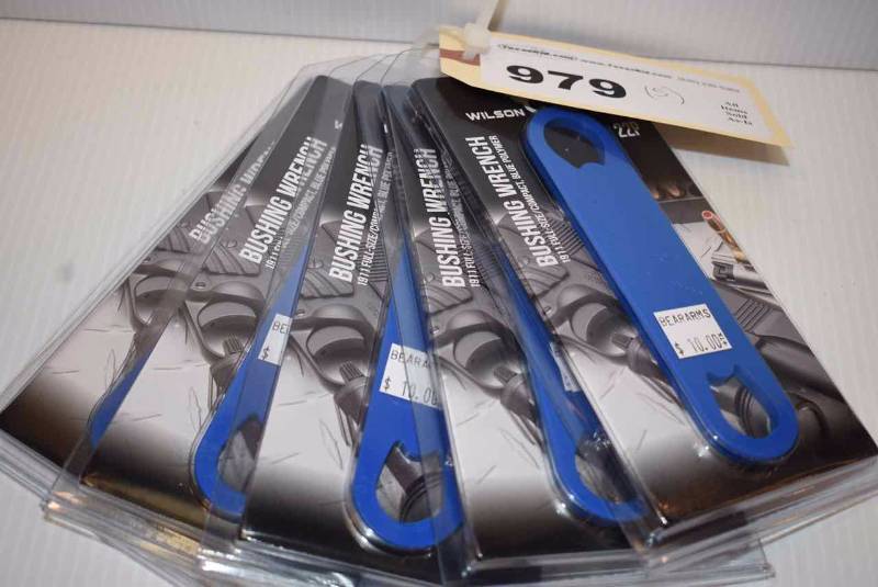 lot 979 image: (5)Bushing Wrenches
