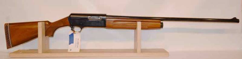 lot 56 image: Franchi Shotgun Model 48AL 12 ga.  28 Modified Choke  (sn  D52149) used