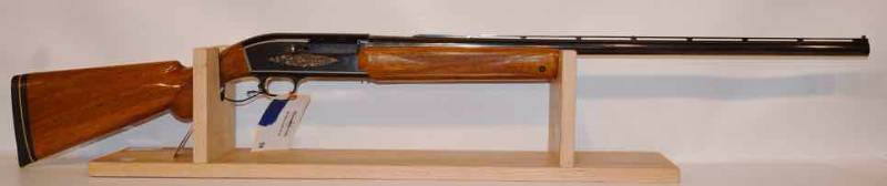 lot 59 image: BW-Book Brownng Belgium, Model Twelvette, 12 ga.,  Semi-auto shotgun,  (sn  6A49541)  used