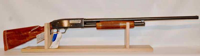 lot 63 image: Mossberg Mod. 500B Pump Shotgun,  16 ga.,   (sn None, pre-1968)  used