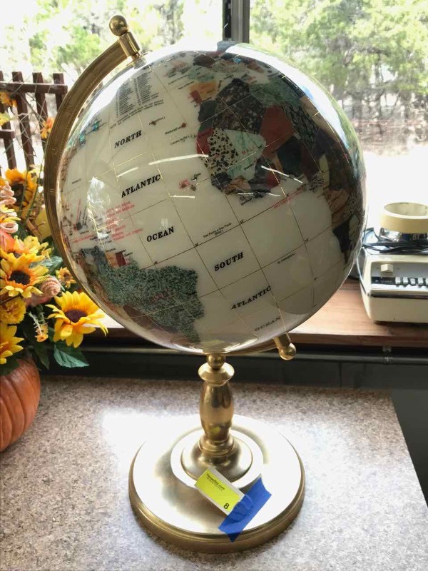 lot 8 image: Semi-Precious Stone World Globe