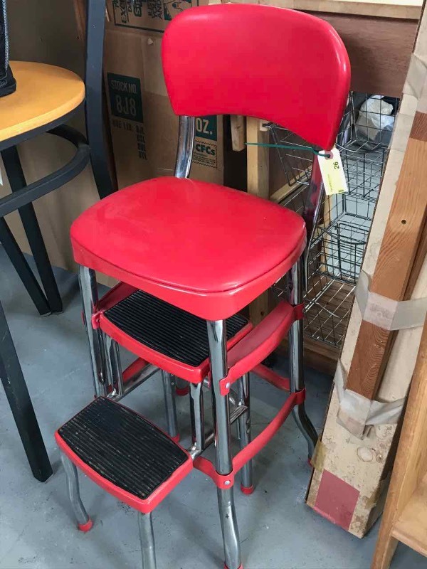lot 26 image: Red Kitchen Step Stool