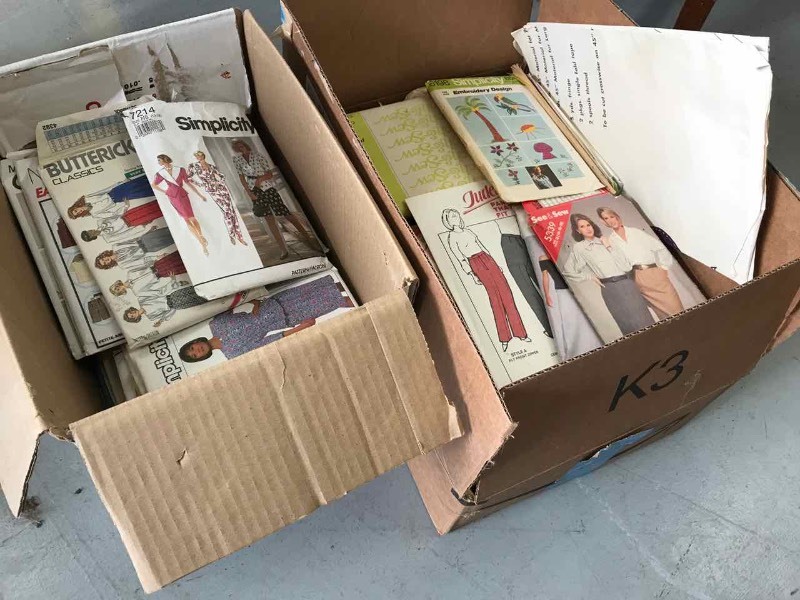 lot 39 image: Sewing Patterns