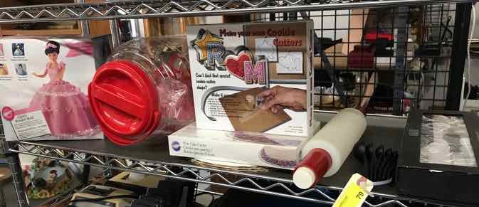 lot 79 image: For CakesCookies  Classic Wonder Mold, Alphabet Plastic Cutters, Make Your Own Cookie Cutters Kit, Rolling Pin, Measure Spoons, Crystal Cake Serving Set