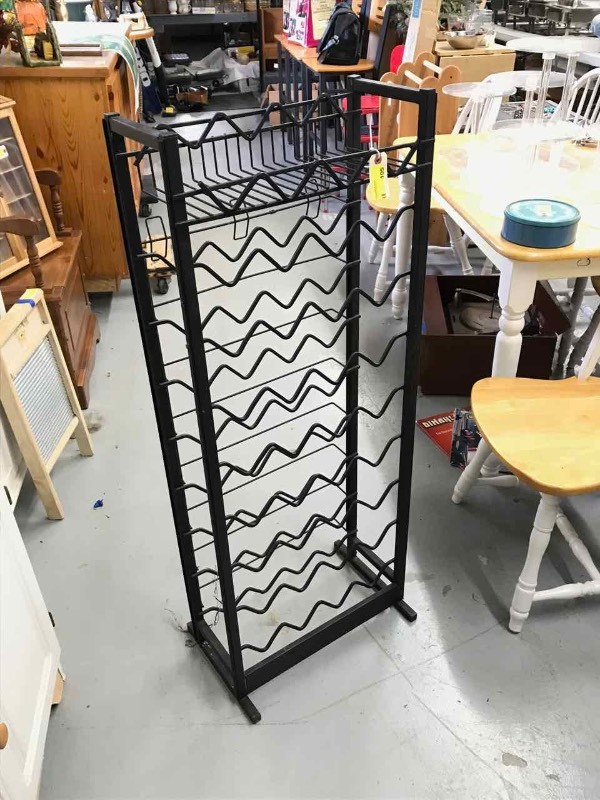 lot 105 image: Metal Wine Rack
