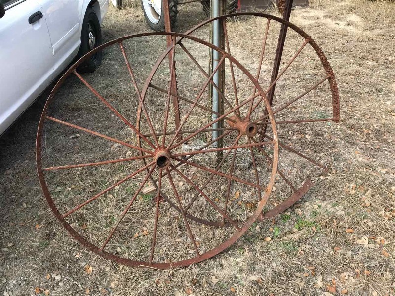 lot 133 image: (2) Rusty Wagon Wheels