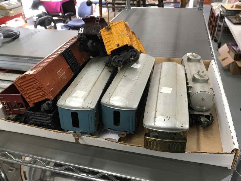 lot 147 image: Toy Trains