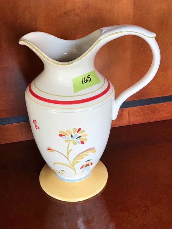 lot 165 image: Waterford Great Room Formosa Pitcher