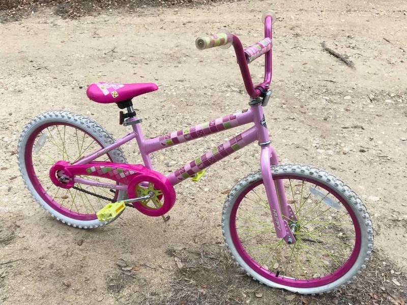 lot 225 image: Abandoned Bike  Huffy Coaster (pink, 20)