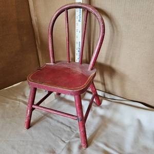 lot 720 image: Antique childs chair, red