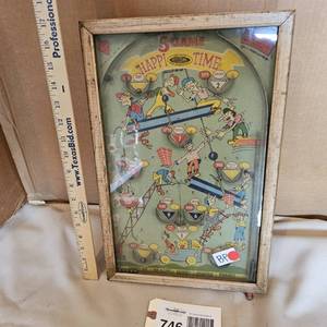lot 746 image: Antique Pinball Game 5 Game Happi Time