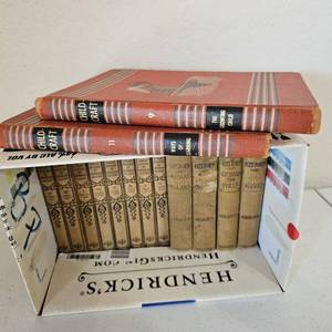 lot 753 image: VintageAntique Books