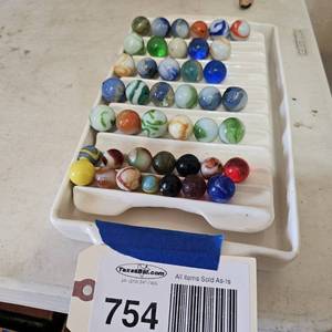 lot 754 image: Marbles and dish